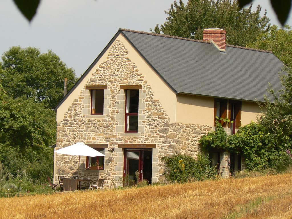 Chambres D'Hotes Du Vault Picot La Chapelle-aux-Filzméens Eksteriør billede