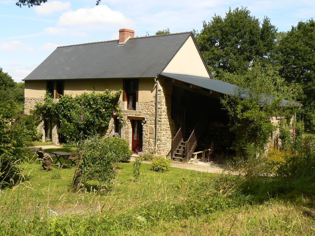 Chambres D'Hotes Du Vault Picot La Chapelle-aux-Filzméens Eksteriør billede