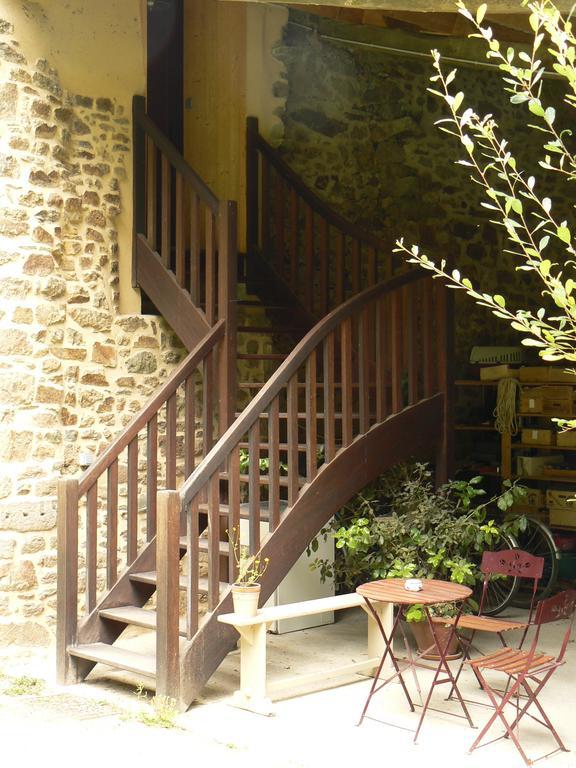 Chambres D'Hotes Du Vault Picot La Chapelle-aux-Filzméens Eksteriør billede